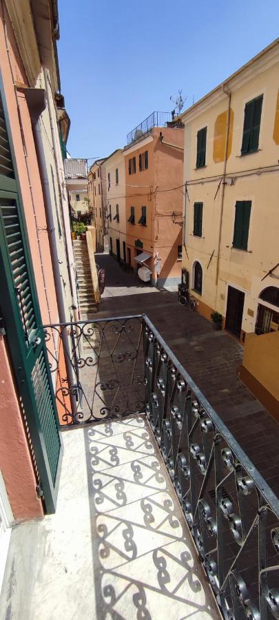 Ideale Per Escursionisti, A Pochi Minuti Dal Mare E Dalle Falesie- Casa Celeste Cisano sul Neva Bagian luar foto